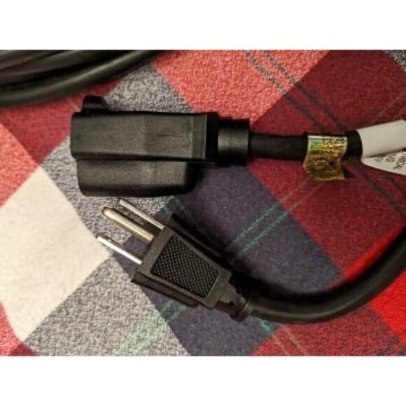 New 50 Ft Outdoor Extension Cord - 16/3 SJTW Black Electrical Cable - Picture 3 of 9